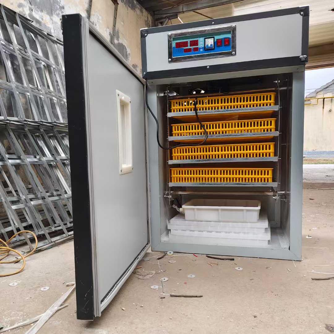 Inkubator Telur Tenaga Surya 1 - Farming Africa ulasan dan harga